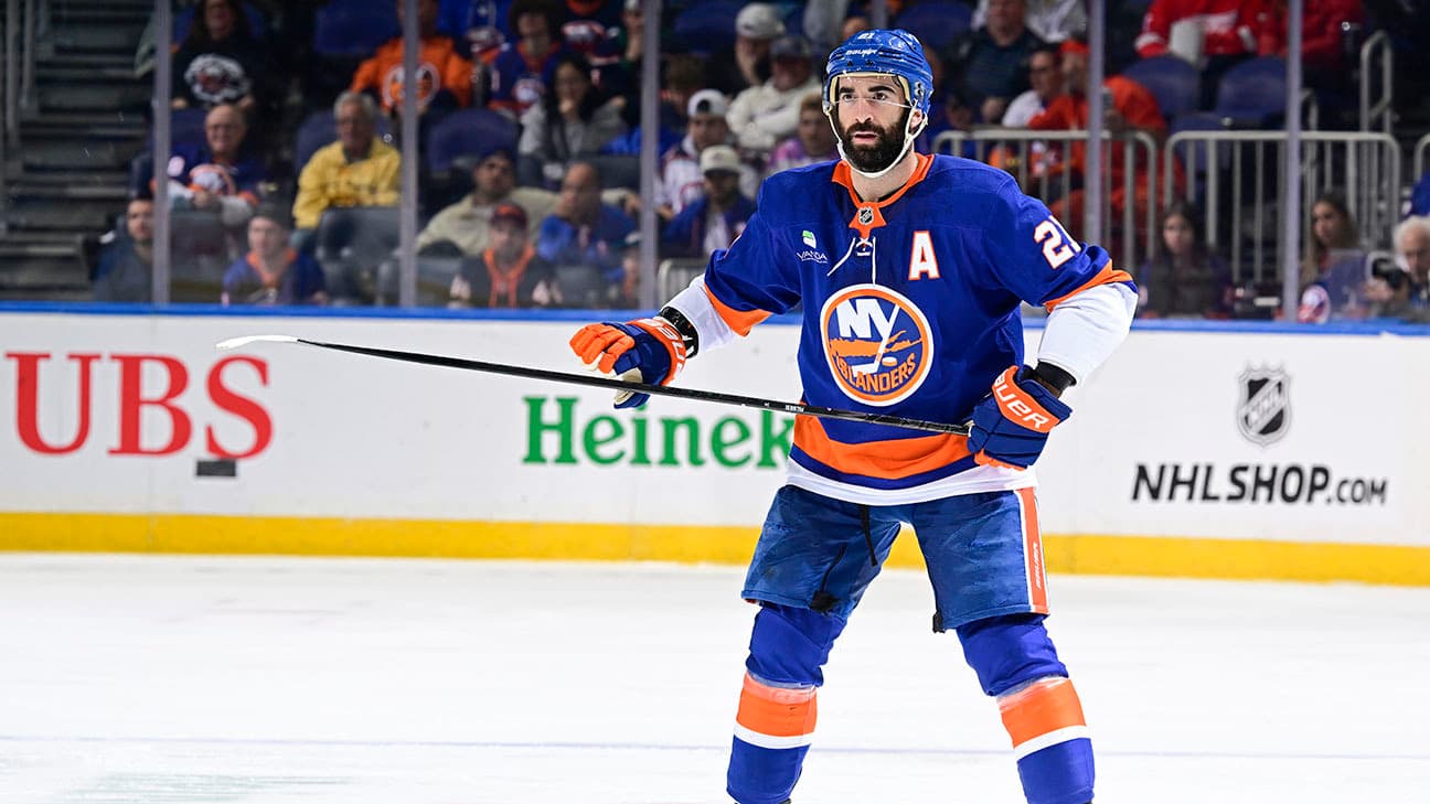 Kyle Palmieri action shot