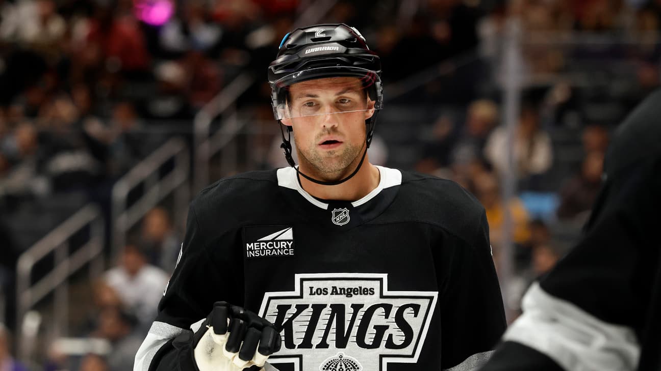 Brian Dumoulin action shot