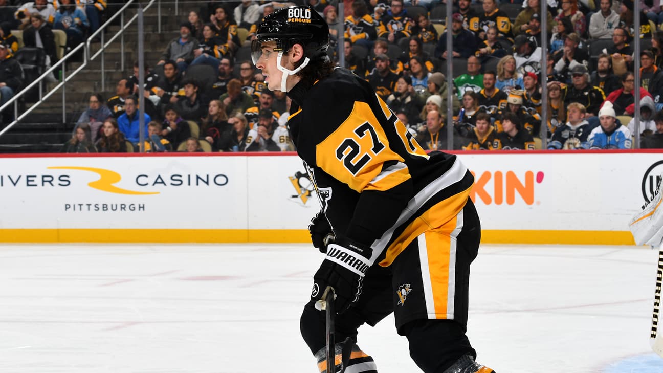 Ryan Graves action shot