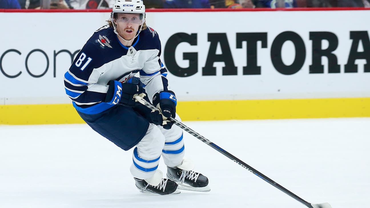 Kyle Connor action shot