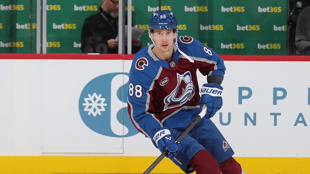 Martin Necas action shot