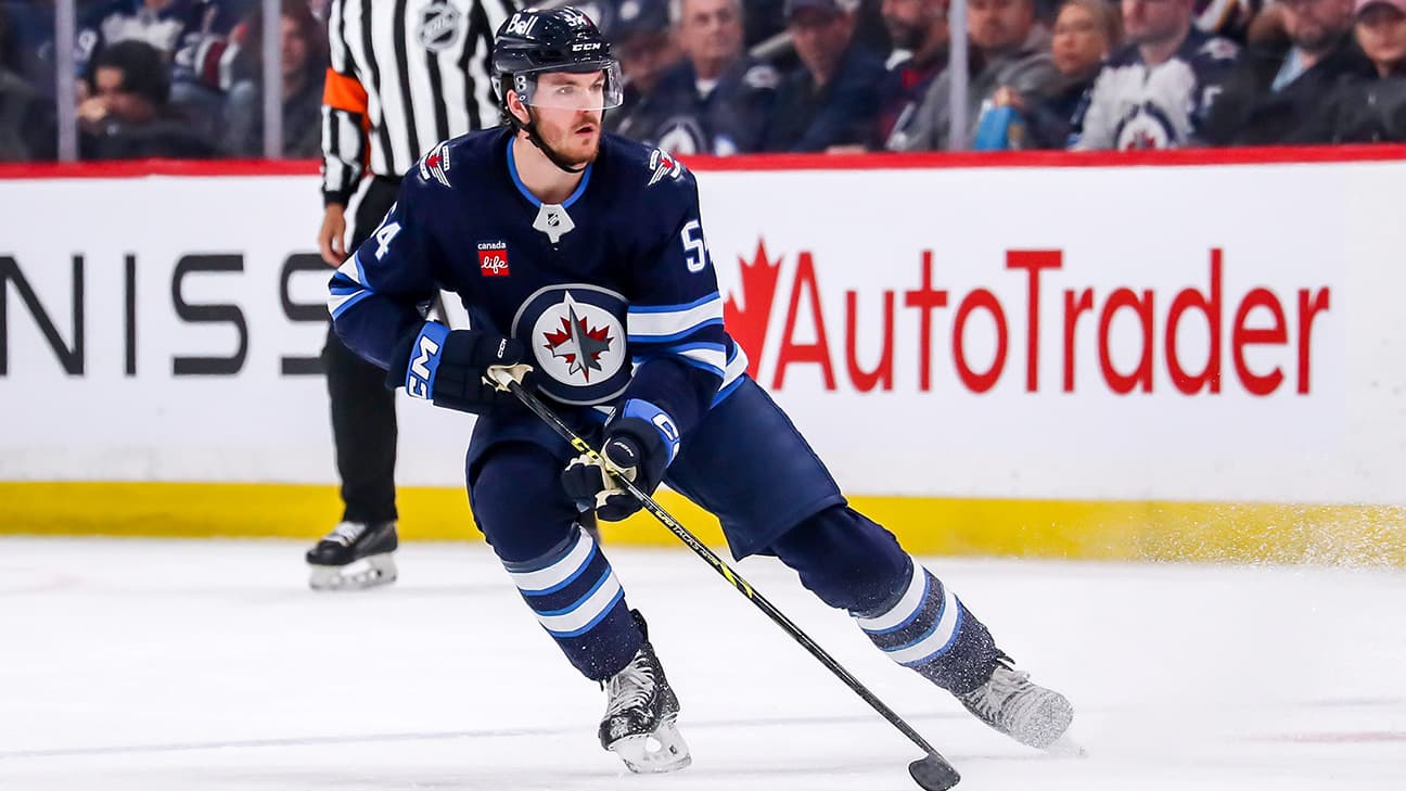 Dylan Samberg action shot