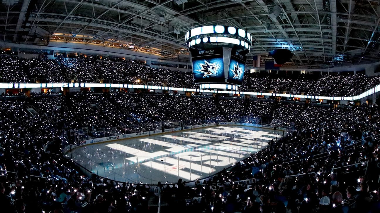 Jakub Skarek action shot