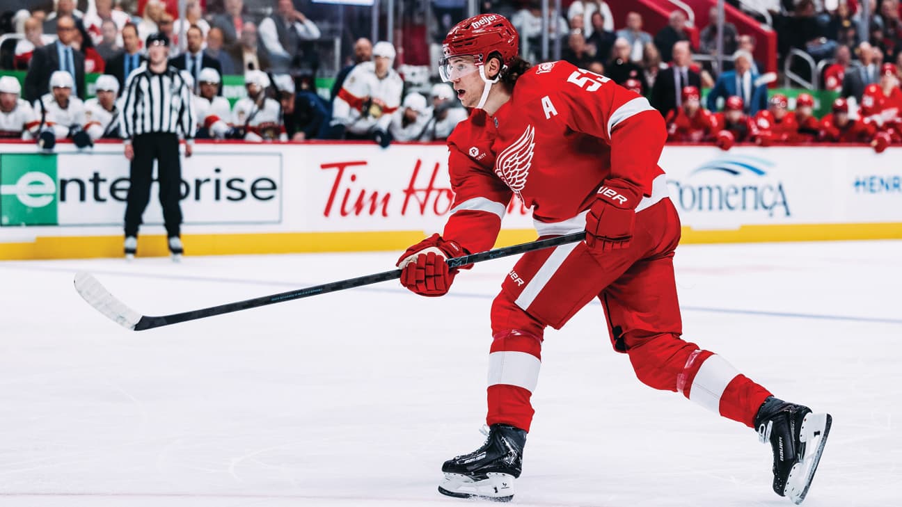 Moritz Seider action shot