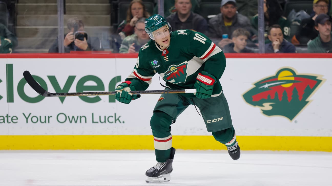 Bobby Brink action shot