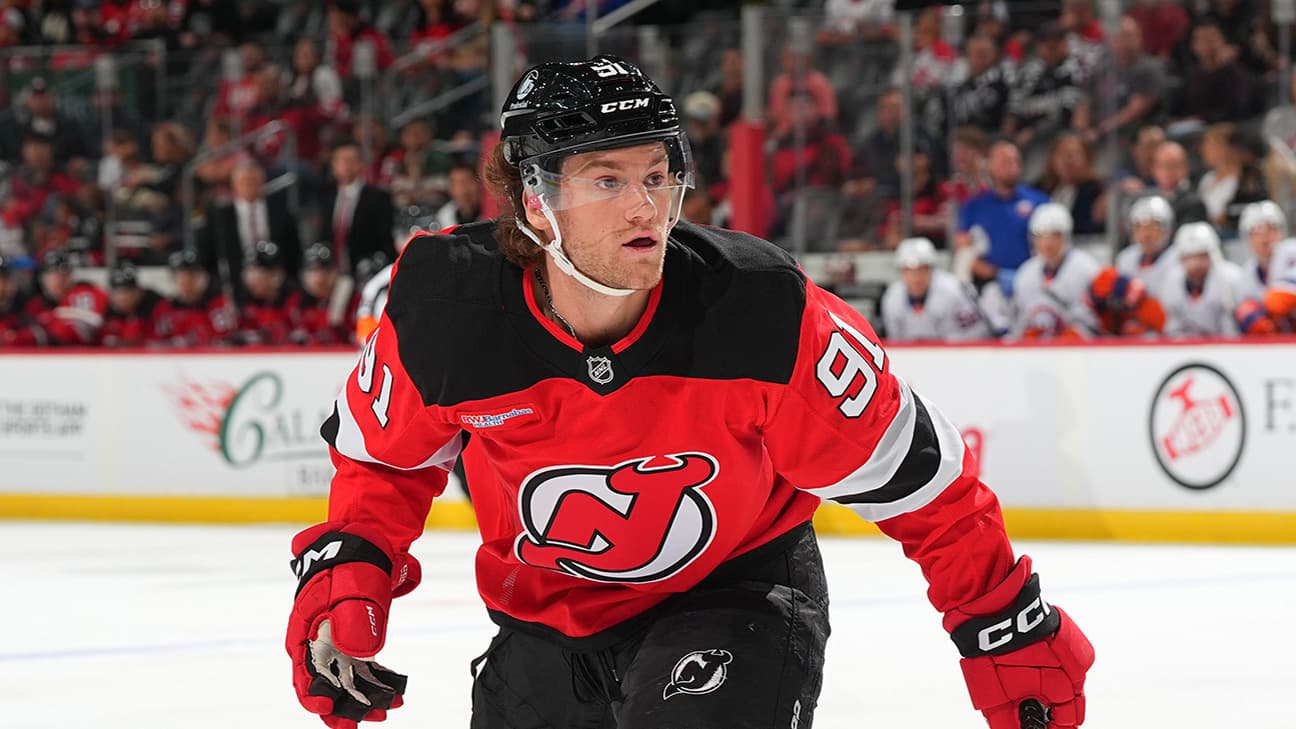 Dawson Mercer action shot