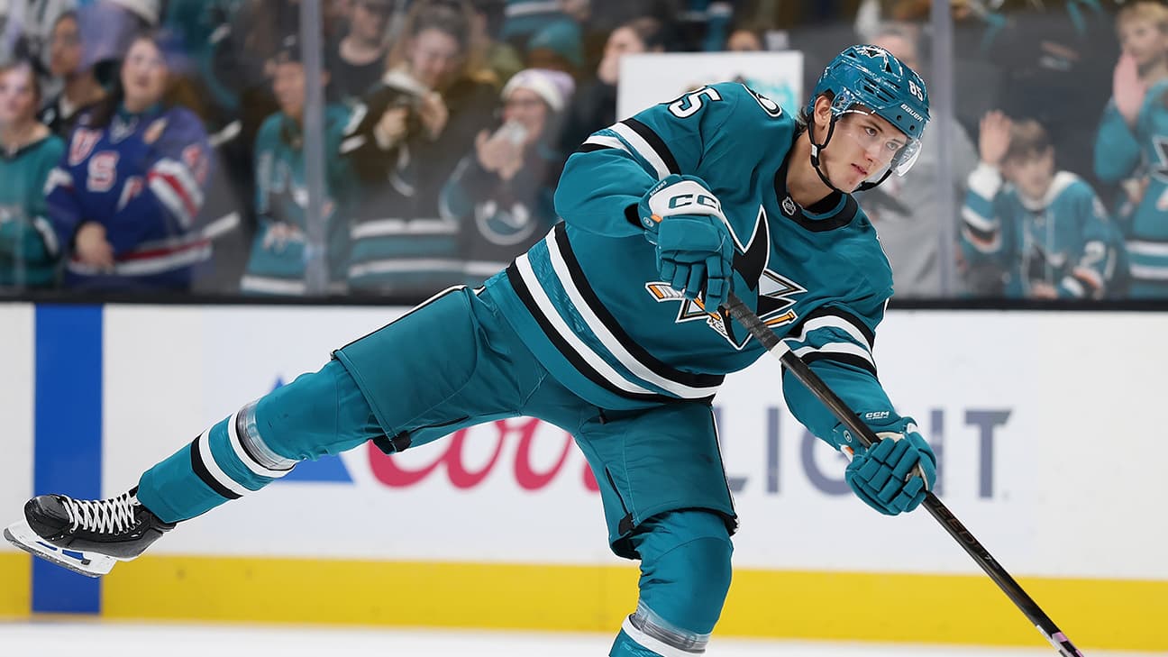 Shakir Mukhamadullin action shot