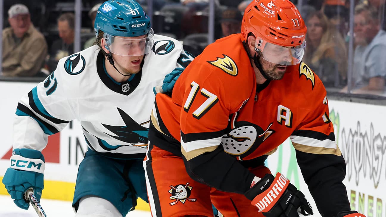 Alex Killorn action shot