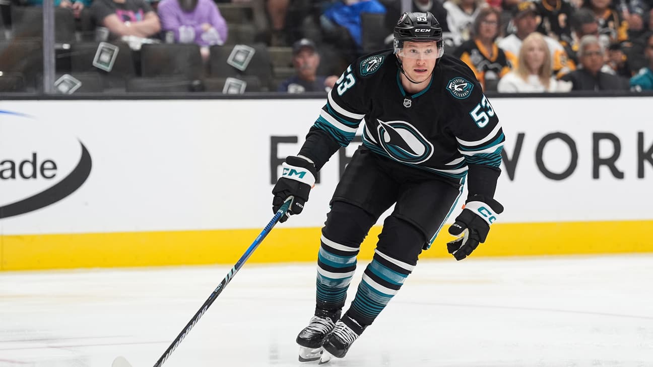 Jeff Skinner action shot