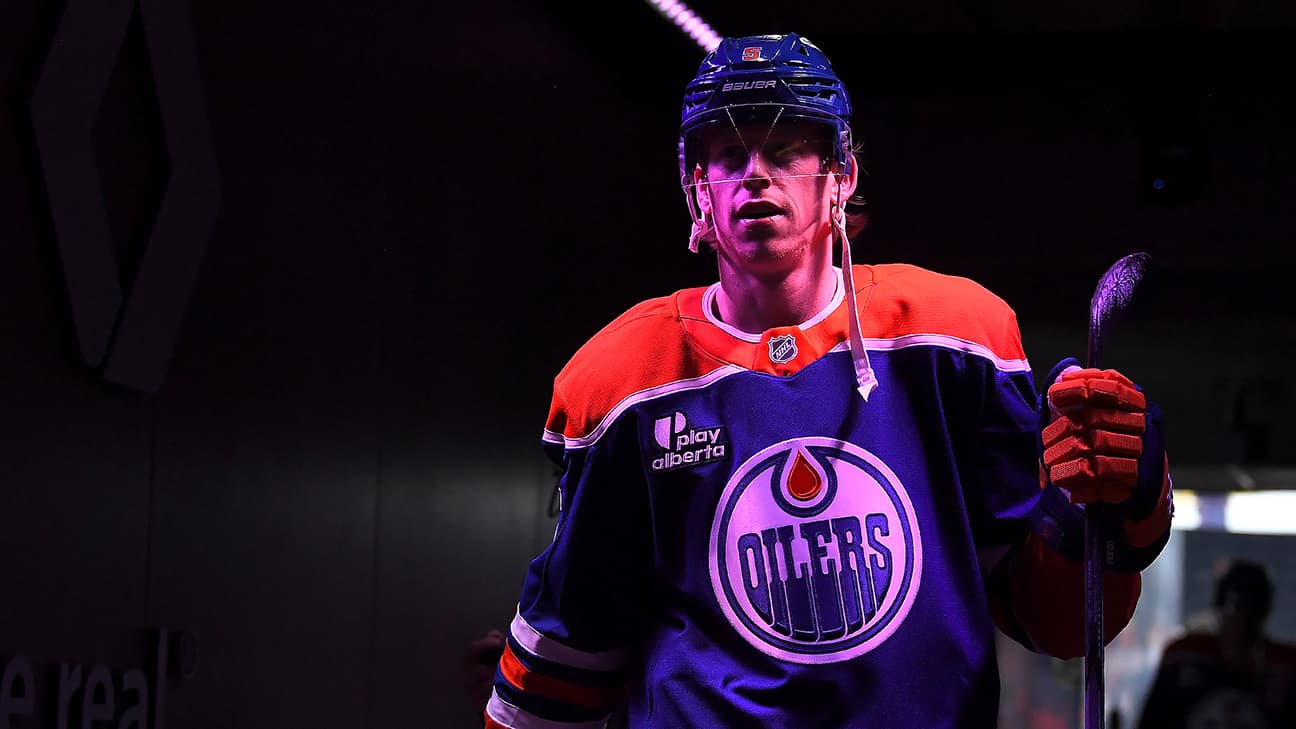 Connor Murphy action shot