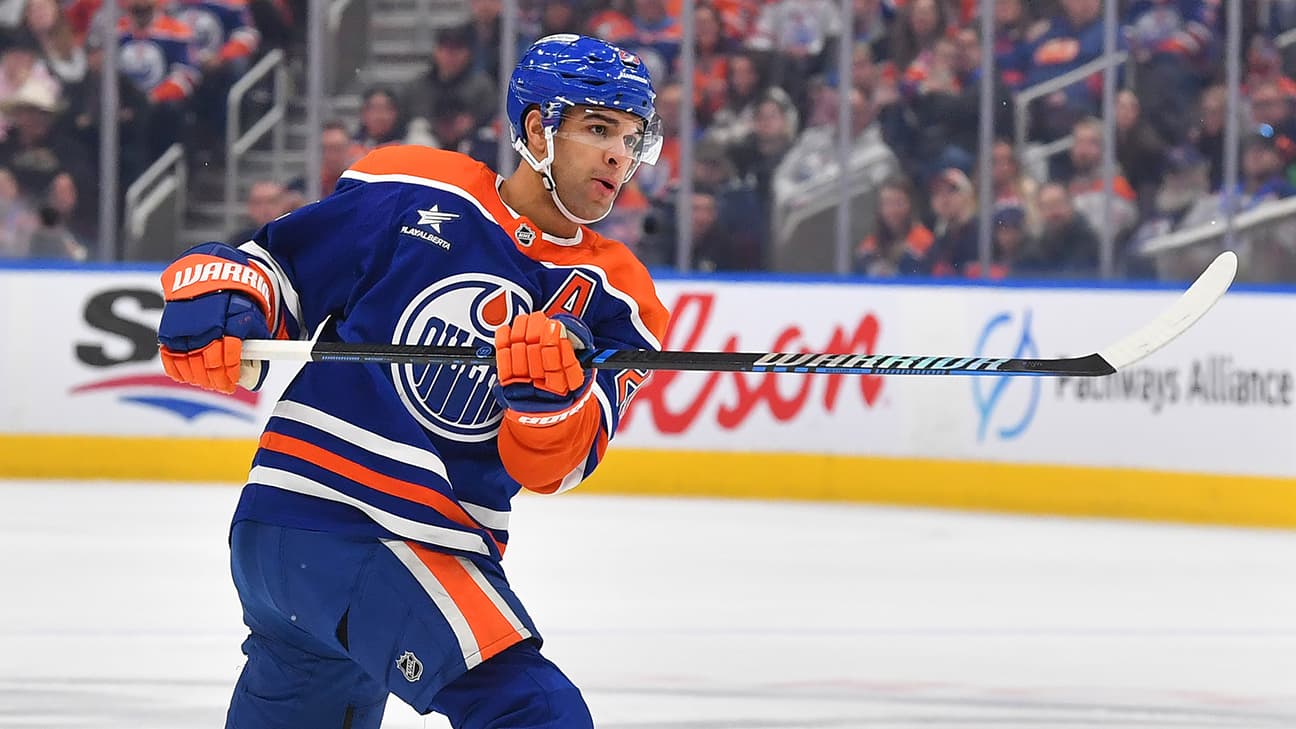 Darnell Nurse action shot