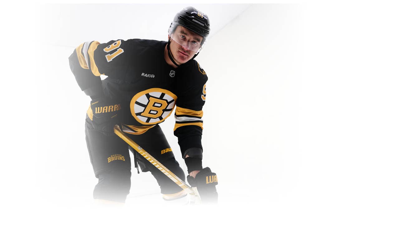 Nikita Zadorov action shot