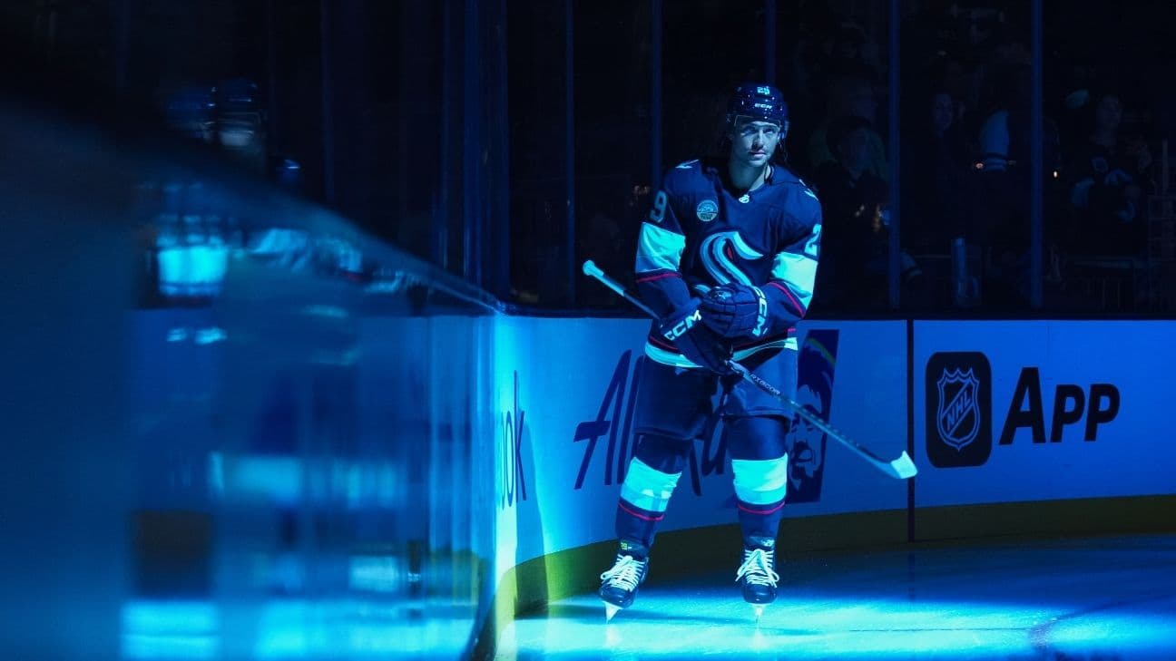 Vince Dunn action shot