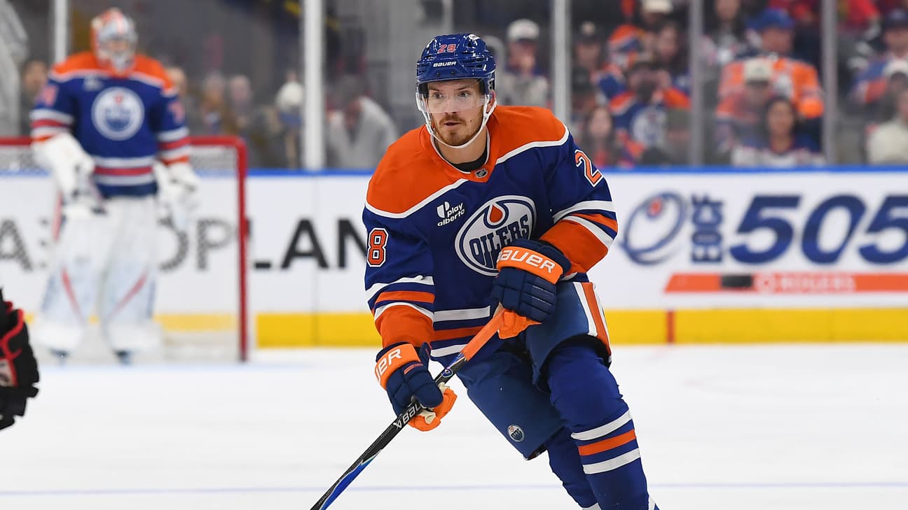 Jack Roslovic action shot