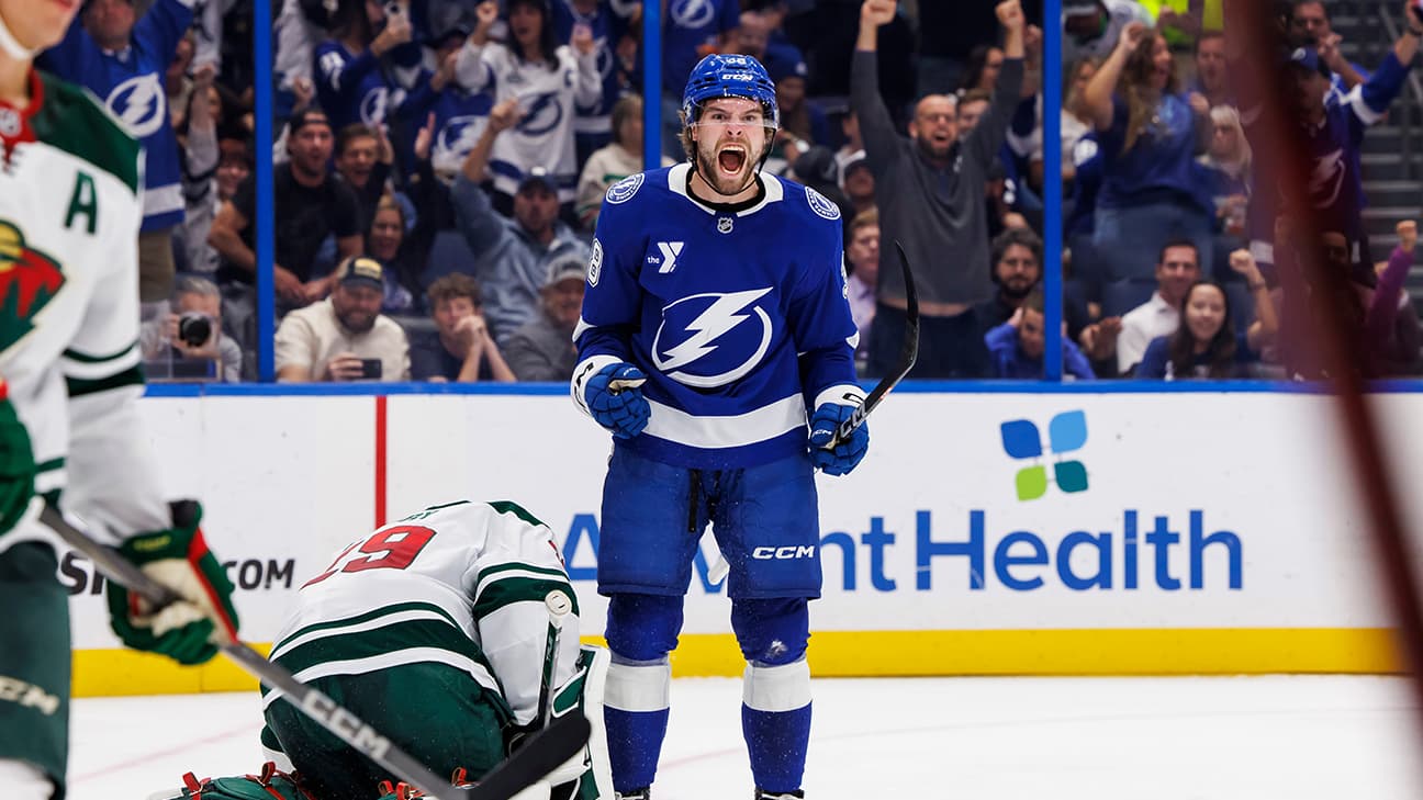 Brandon Hagel action shot