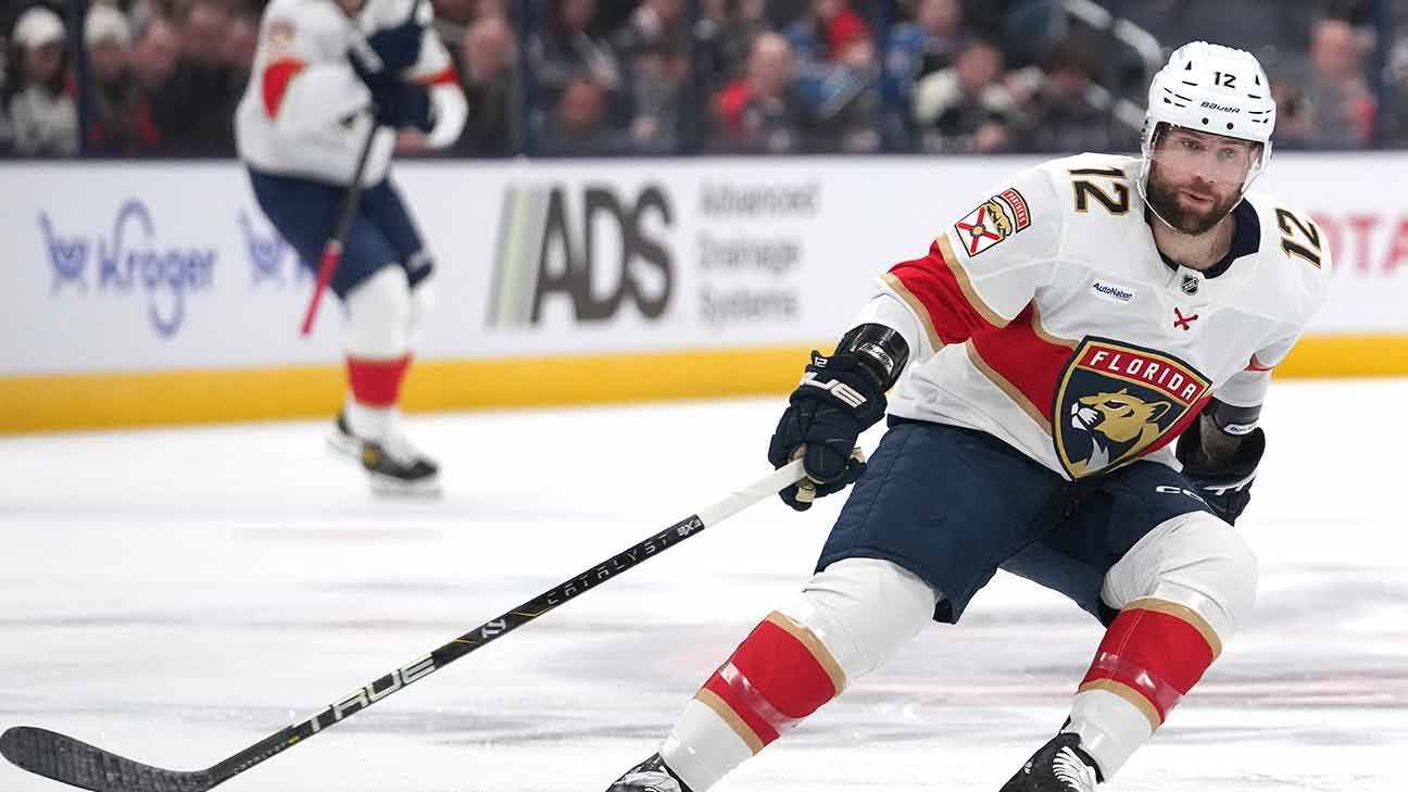 Jonah Gadjovich action shot