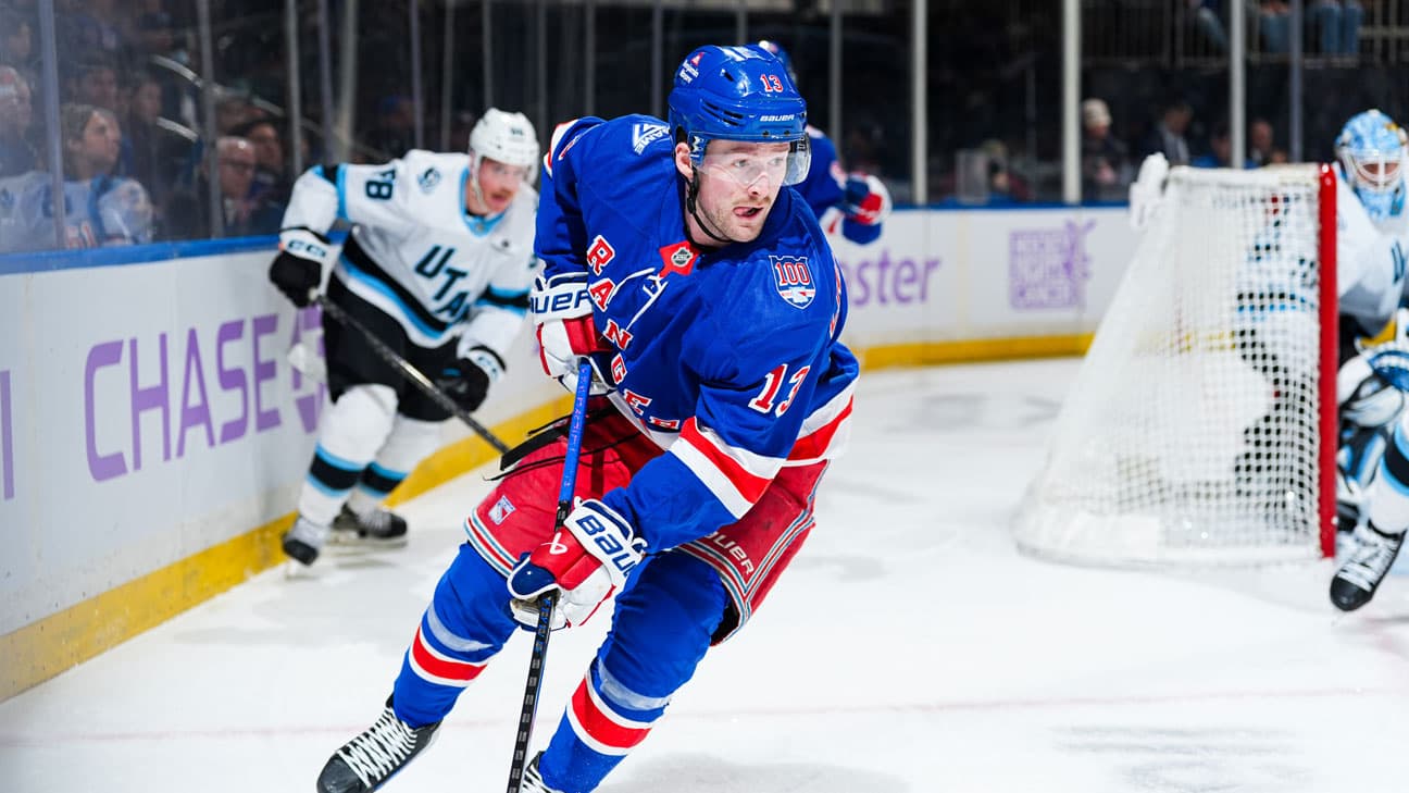 Alexis Lafrenière action shot