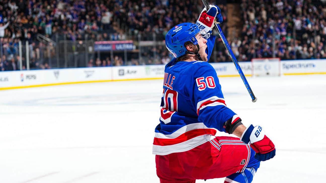 Will Cuylle action shot