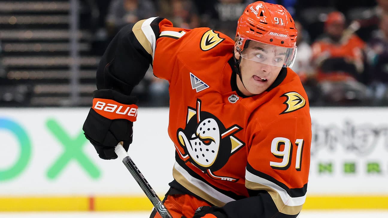 Leo Carlsson action shot