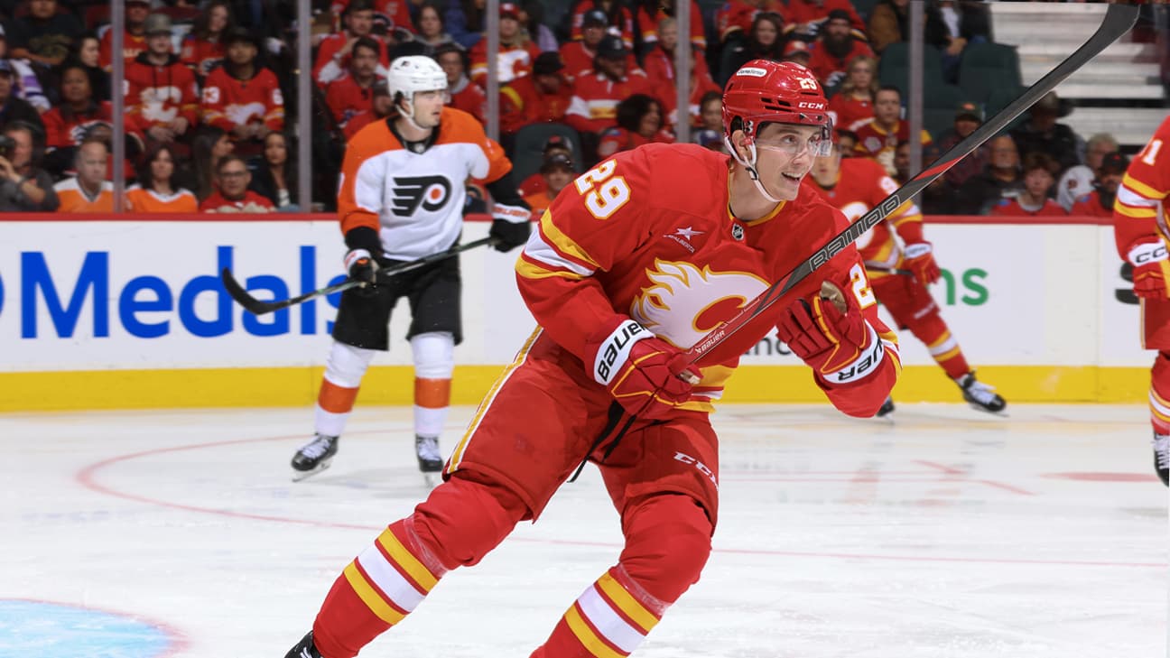 Samuel Honzek action shot